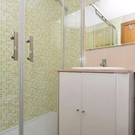 Forest View - 3br Apt, Pool, Garden, Tenis - Checkinhome * 埃斯托利尔