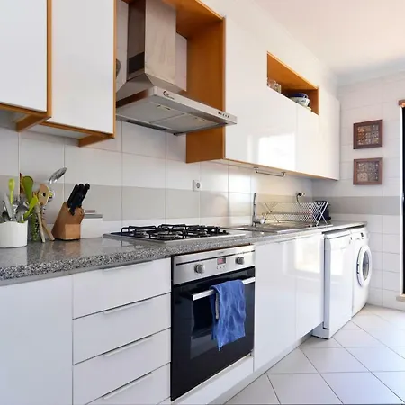公寓 Forest View - 3br Apt, Pool, Garden, Tenis - Checkinhome *