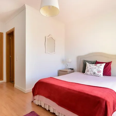 公寓 Forest View - 3br Apt, Pool, Garden, Tenis - Checkinhome *