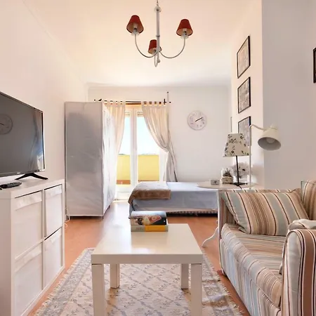 Forest View - 3br Apt, Pool, Garden, Tenis - Checkinhome 公寓 埃斯托利尔